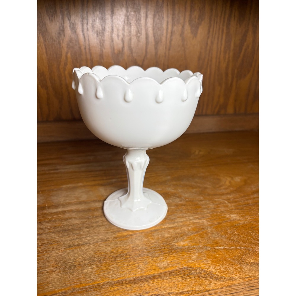 Vintage Milk Glass Pedestal Bowl Scalloped Teardrop Compote Candy Dish White